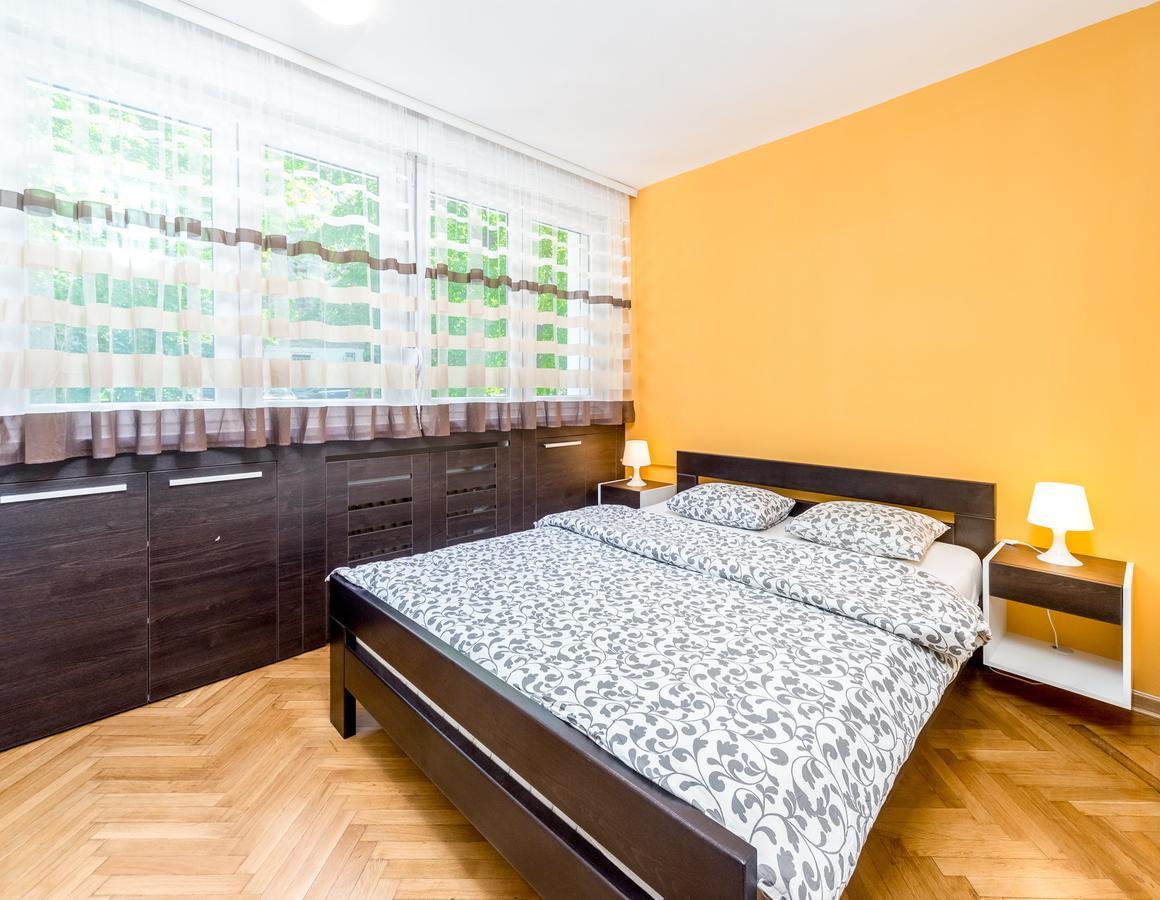 Apartments King Milan, City Center Belgrad Exteriör bild