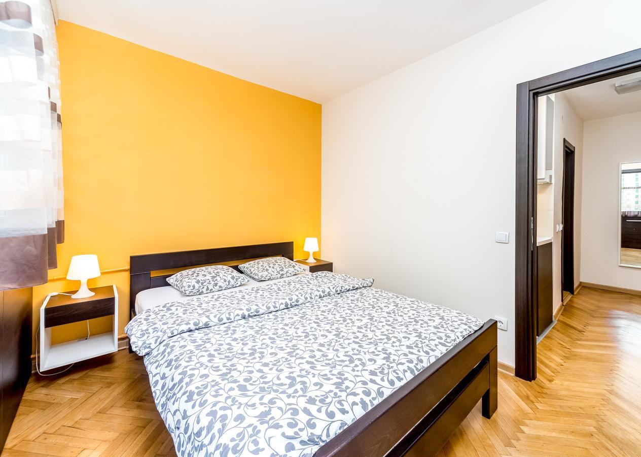Apartments King Milan, City Center Belgrad Exteriör bild