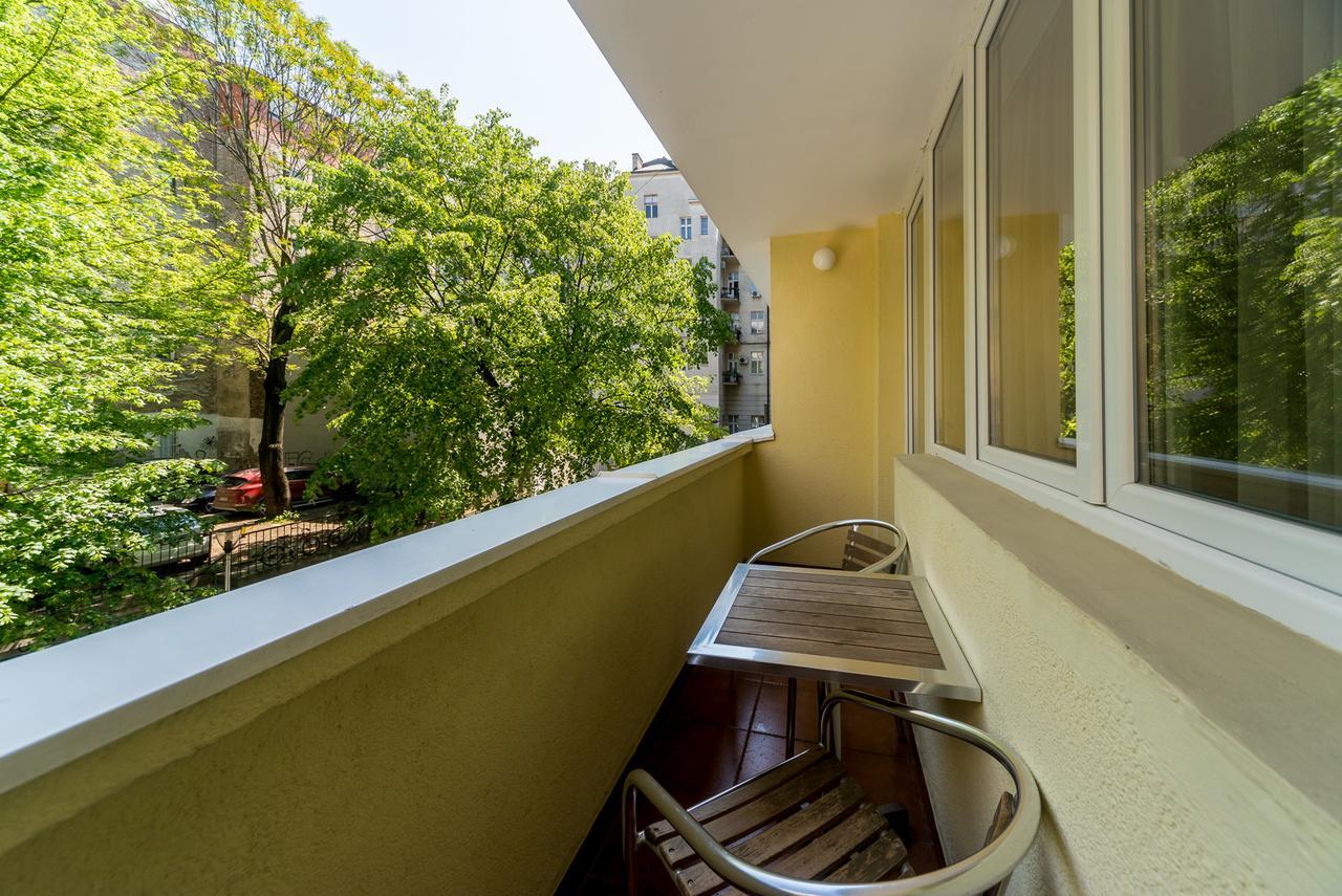 Apartments King Milan, City Center Belgrad Exteriör bild