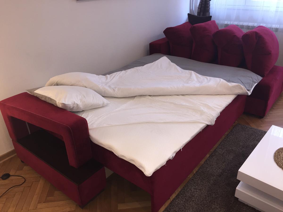 Apartments King Milan, City Center Belgrad Exteriör bild